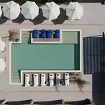 Lighthouse Boutique Hotel *