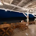 Lighthouse Boutique فندق براسونيسي