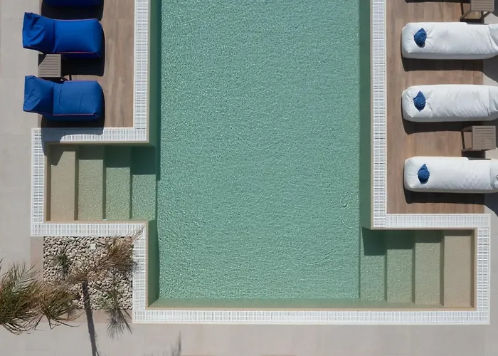 Lighthouse Boutique Hotel