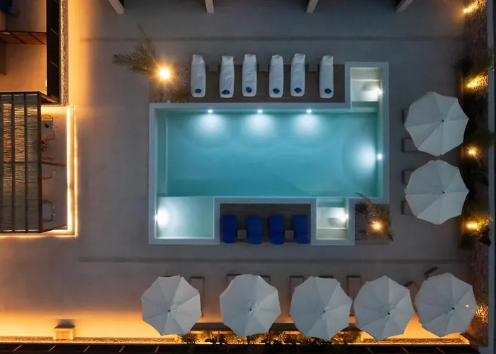 Lighthouse Boutique *