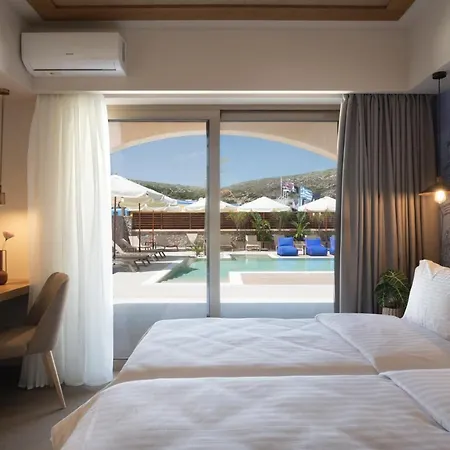 Light House Boutique *