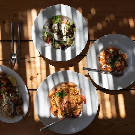 Light House Boutique *