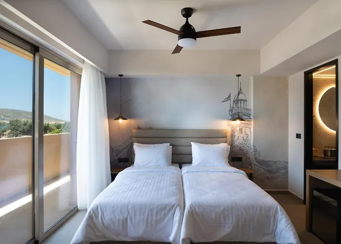 Lighthouse Boutique Otel *